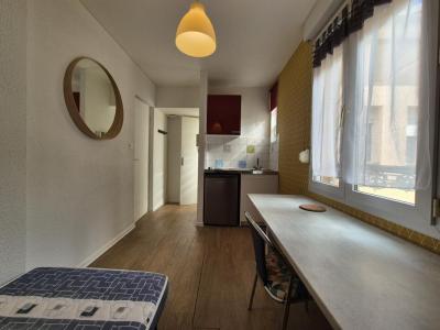 For rent Reims 1 room 13 m2 Marne (51100) photo 0