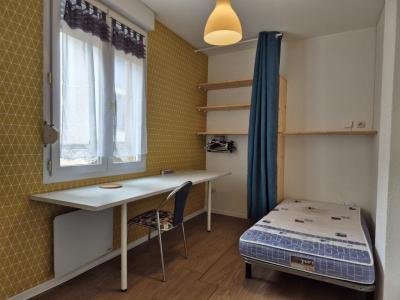 For rent Reims 1 room 13 m2 Marne (51100) photo 2