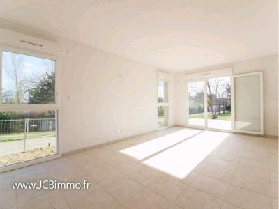 For rent Roques 4 rooms 89 m2 Haute garonne (31120) photo 1