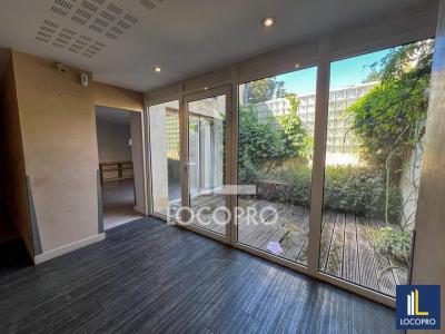 Louer Local commercial 257 m2 Sorgues