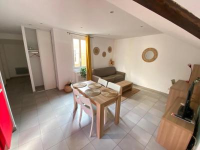For rent Marseille-2eme-arrondissement 1 room 39 m2 Bouches du Rhone (13002) photo 2