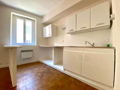 Annonce Location 2 pices Appartement Saint-laurent-du-var 06