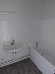 For rent Romilly-sur-seine 3 rooms 69 m2 Aube (10100) photo 4