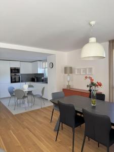 For sale Collonges-au-mont-d'or 5 rooms 128 m2 Rhone (69660) photo 2