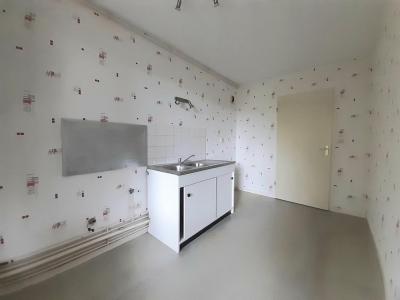For sale Henin-beaumont 3 rooms 78 m2 Pas de calais (62110) photo 2