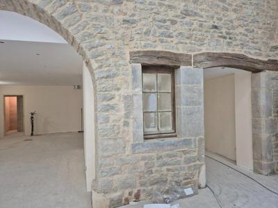For rent Commerce Villersexel 
