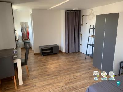 Louer Appartement Paris-10eme-arrondissement Paris