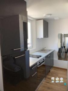 Louer Appartement Paris-10eme-arrondissement 878 euros