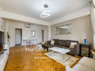 For sale Marseille-8eme-arrondissement 4 rooms 110 m2 Bouches du Rhone (13008) photo 3