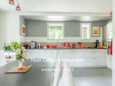 For sale Aix-en-provence 8 rooms 185 m2 Bouches du Rhone (13090) photo 3