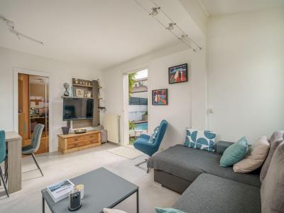 For sale 4 rooms 110 m2 Bouches du Rhone (13380) photo 3