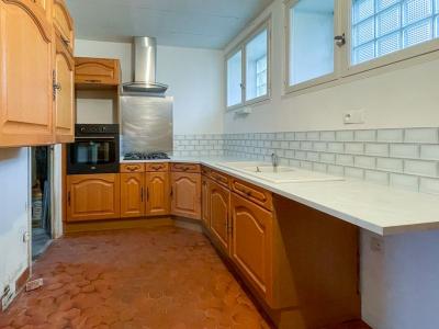 For sale 6 rooms 136 m2 Deux sevres (79190) photo 3