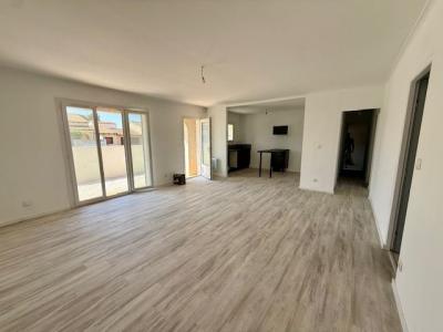 For sale 4 rooms 78 m2 Herault (34400) photo 2