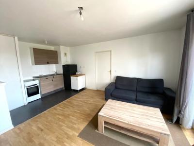 For rent Colombes 2 rooms 39 m2 Hauts de Seine (92700) photo 2