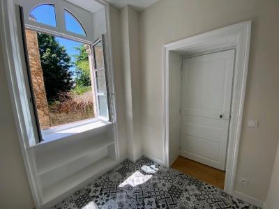 For rent Laval 53000 Laval 4 rooms 90 m2 Mayenne (53000) photo 1
