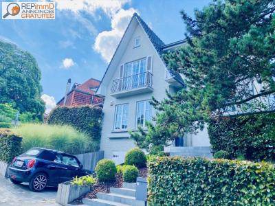 Louer Maison 180 m2 Montceau-les-mines