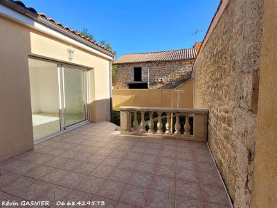 For sale Isle-d'espagnac 5 rooms 112 m2 Charente (16340) photo 1