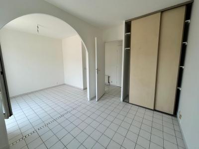 For sale Nice 3 rooms 60 m2 Alpes Maritimes (06300) photo 2