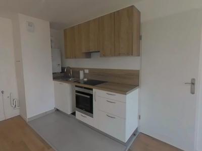 For rent Chartres 2 rooms 38 m2 Eure et loir (28000) photo 2