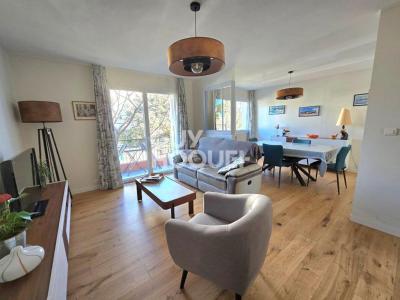 For sale Montpellier 3 rooms 67 m2 Herault (34080) photo 0
