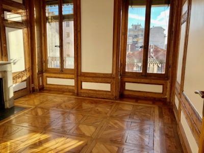 Louer Appartement Lyon-6eme-arrondissement Rhone