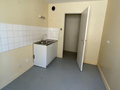 For sale Restigne 3 rooms 70 m2 Indre et loire (37140) photo 3