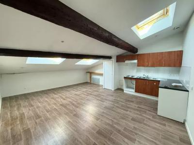 For rent Artigues-pres-bordeaux BORDEAUX 3 rooms 60 m2 Gironde (33370) photo 0