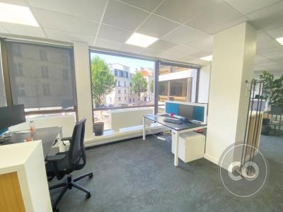 Louer Bureau Saint-cloud 528448 euros