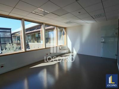 For rent Avignon 1068 m2 Vaucluse (84000) photo 1