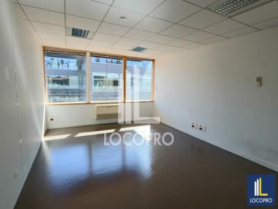 For rent Avignon 1068 m2 Vaucluse (84000) photo 2
