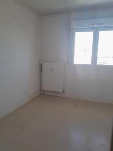 Louer Appartement Saint-andre-les-vergers 551 euros