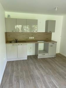 For rent Dammarie-les-lys 2 rooms 42 m2 Seine et marne (77190) photo 3
