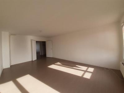 For sale Henin-beaumont 4 rooms 85 m2 Pas de calais (62110) photo 0