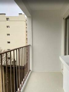 For rent Colombes 1 room 15 m2 Hauts de Seine (92700) photo 3