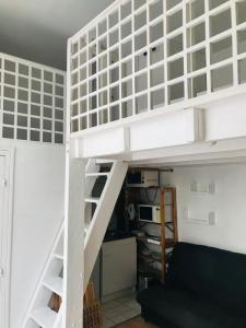 For rent Paris-11eme-arrondissement 1 room 15 m2 Paris (75011) photo 1