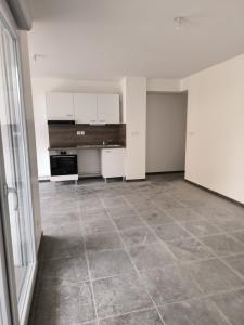 For rent Villefranche-sur-saone 3 rooms 64 m2 Rhone (69400) photo 0