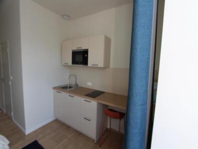 For rent Nantes 1 room 16 m2 Loire atlantique (44000) photo 3