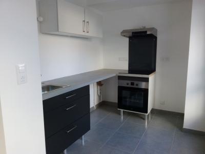 For rent Nantes 1 room 29 m2 Loire atlantique (44100) photo 1