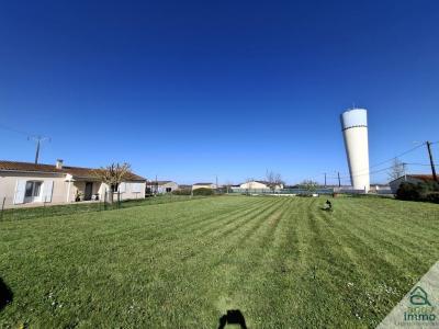 For sale Mesnac 1004 m2 Charente (16370) photo 1