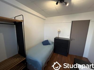 Louer Appartement 9 m2 Compiegne