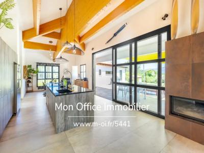 For sale Meyreuil 5 rooms 177 m2 Bouches du Rhone (13590) photo 4