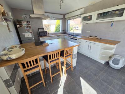For sale Cambrai 5 rooms 102 m2 Nord (59400) photo 2
