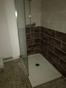 For sale CENTRE VILLE 6 rooms 88 m2 Gard (30500) photo 4