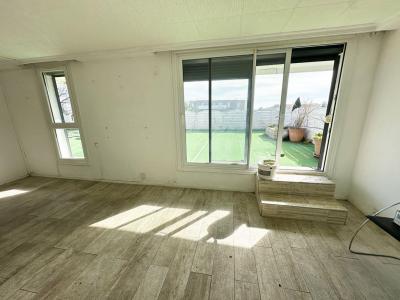 For sale NMES EST 4 rooms 71 m2 Gard (30000) photo 0