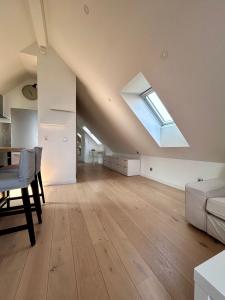 For sale PLACE DES TUILEAUX 1 room 36 m2 Isere (38240) photo 2