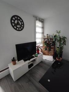 Annonce Location 3 pices Appartement Elancourt 78