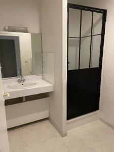 For rent Bordeaux 2 rooms 31 m2 Gironde (33000) photo 3