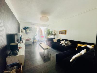For sale Pau 4 rooms 84 m2 Pyrenees atlantiques (64000) photo 1