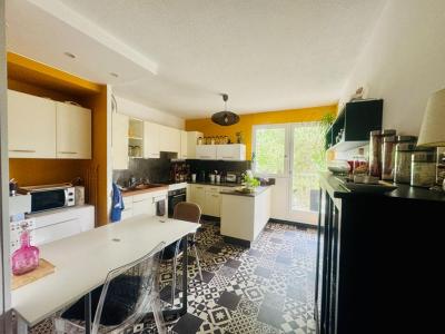 For sale Pau 4 rooms 84 m2 Pyrenees atlantiques (64000) photo 4
