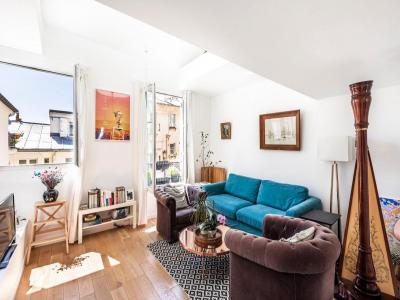 For rent Paris-10eme-arrondissement 2 rooms 45 m2 Paris (75010) photo 1